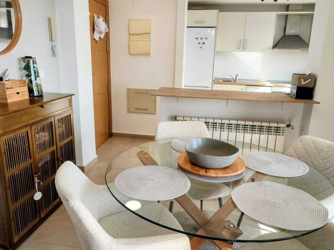 2-Bedroom Apartment in Sucina, Sucina - Image 7