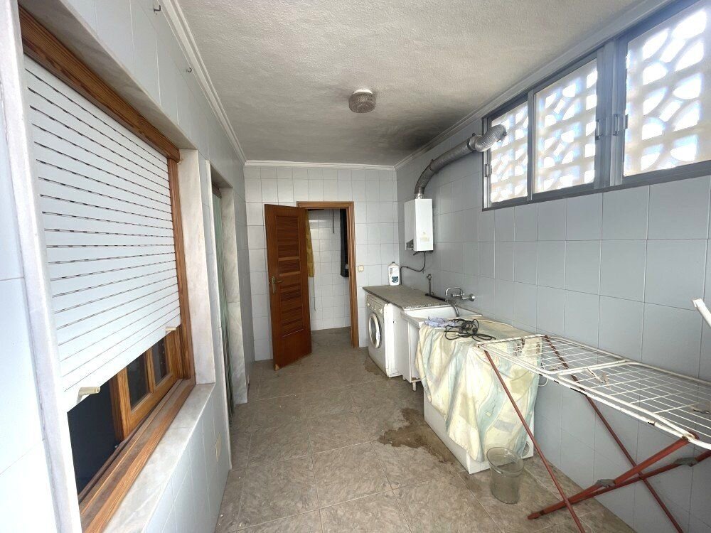 5-Bedroom House in Rojales - Image 6