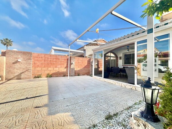 3-Zimmer Villa in Los Almendros-la Florida, Orihuela Costa