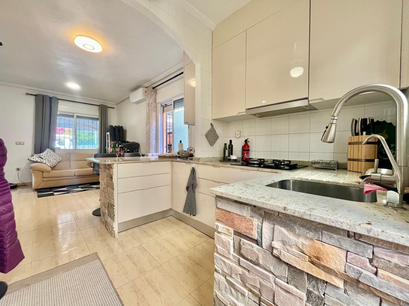 3-Bedroom Villa in Los Almendros-la Florida, Orihuela Costa - Image 20