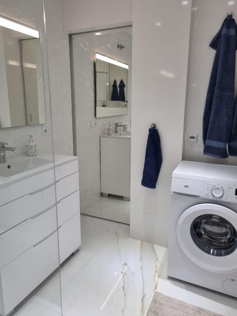 2-Bedroom Penthouse Apartment in Torrevieja | Sunny Casa... - Image 13