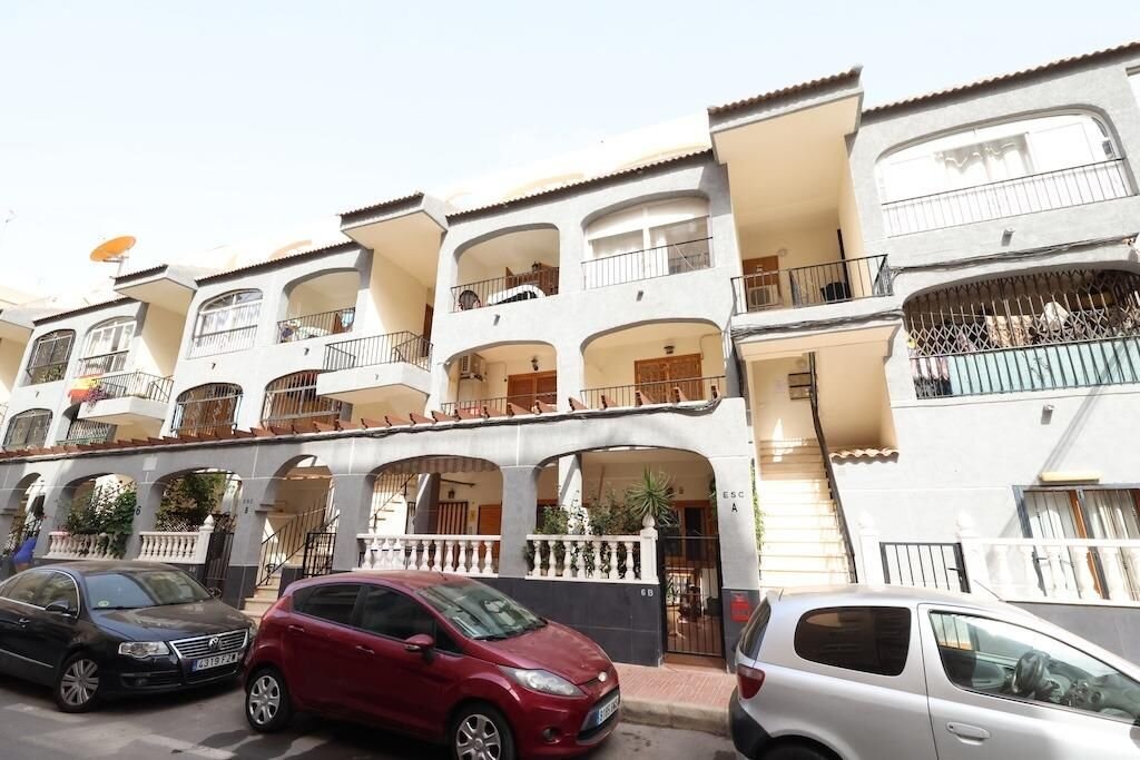 2-Bedroom Bungalow in Acequion, Torrevieja - Image 15