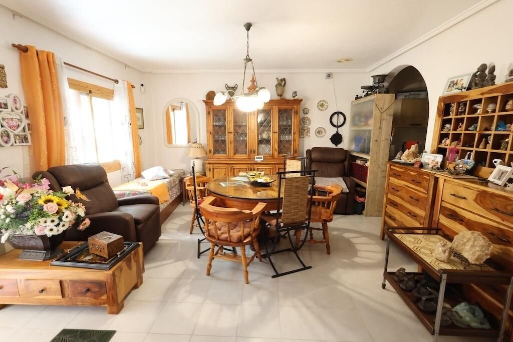 2-Bedroom Bungalow in Acequion, Torrevieja - Image 7