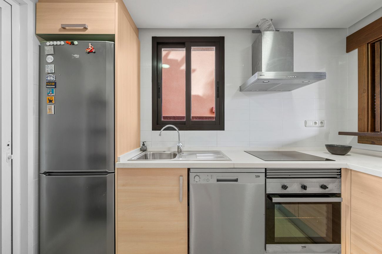 2-Bedroom House in Pueblo, San Miguel de Salinas - Image 12
