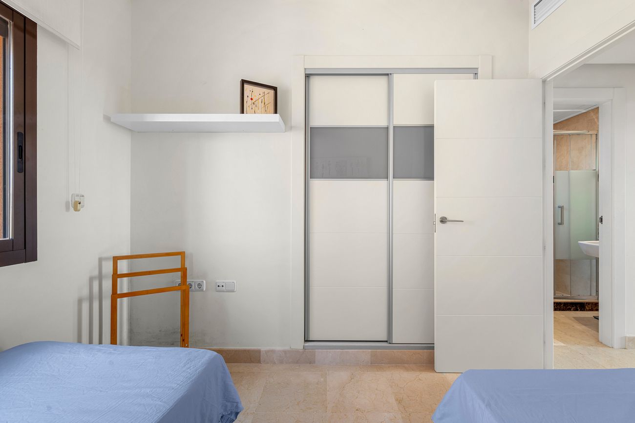 2-Bedroom House in Pueblo, San Miguel de Salinas - Image 22