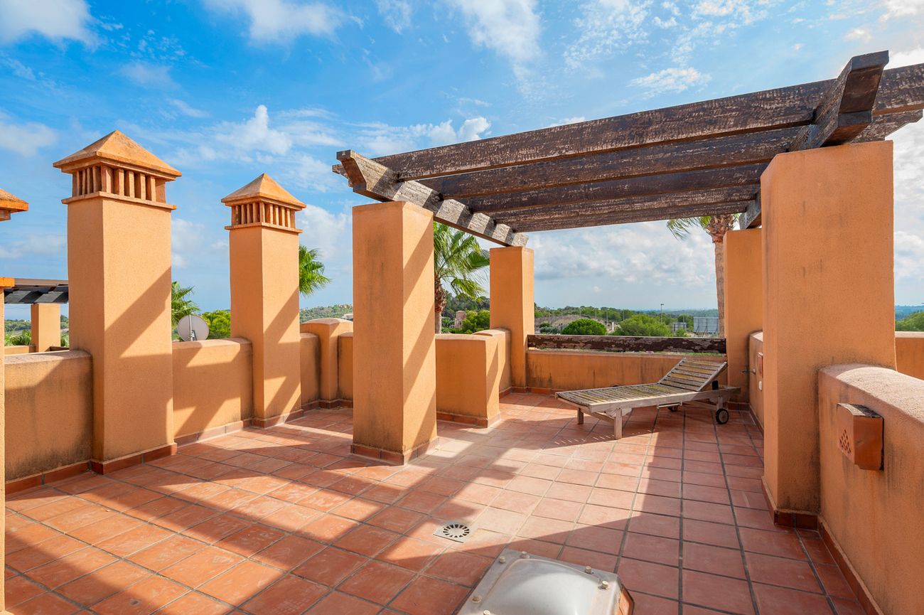 2-Bedroom House in Pueblo, San Miguel de Salinas - Image 25