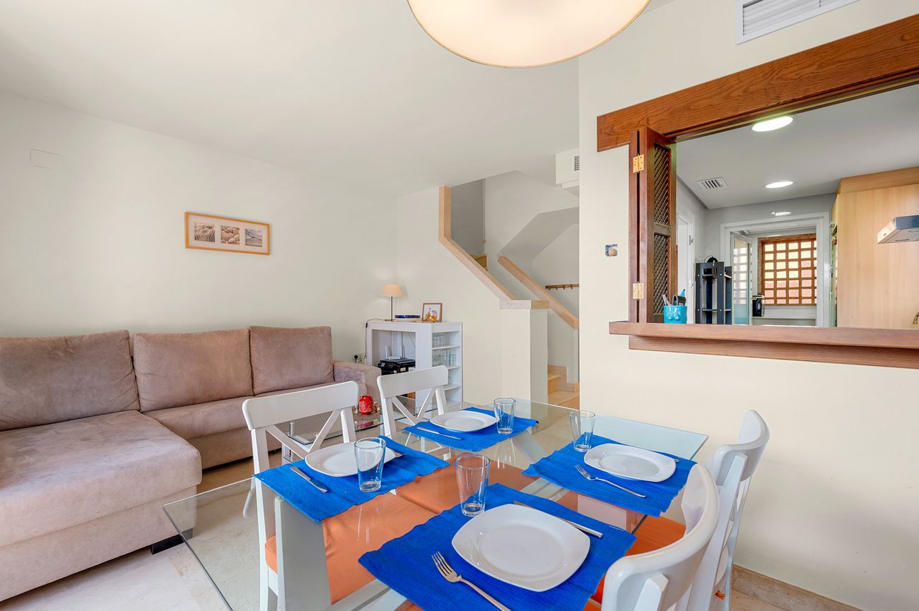 2-Bedroom House in Pueblo, San Miguel de Salinas - Image 5