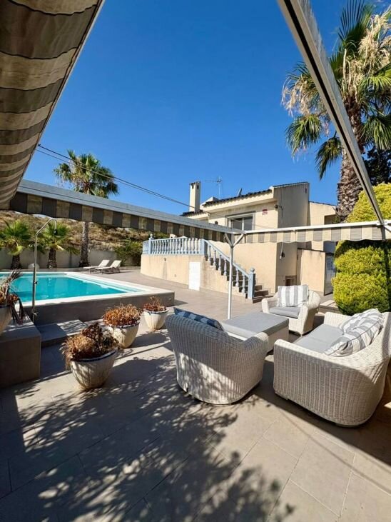 4-Bedroom Villa in Pueblo 5, Formentera del Segura - Image 3