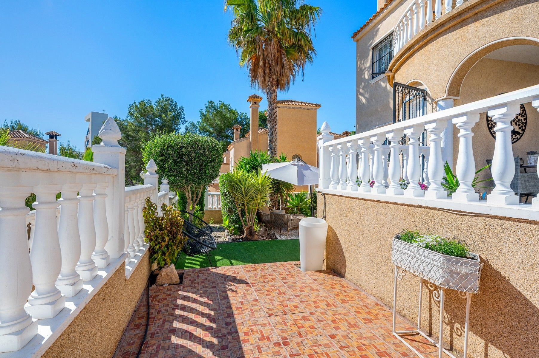 3-Bedroom Villa in Las Filipinas, Orihuela Costa - Image 2