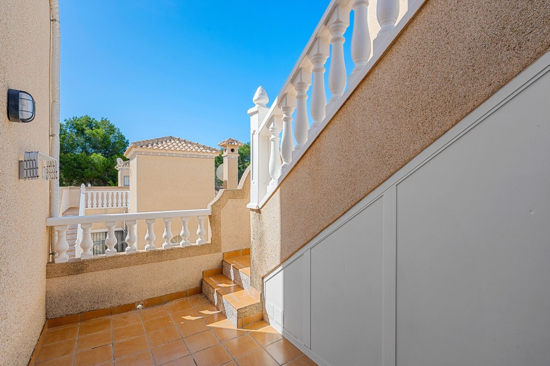 3-Bedroom Villa in Las Filipinas, Orihuela Costa - Image 31