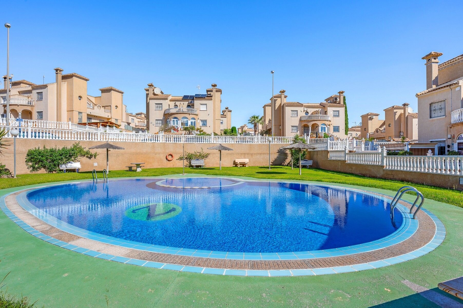 3-Bedroom Villa in Las Filipinas, Orihuela Costa - Image 7