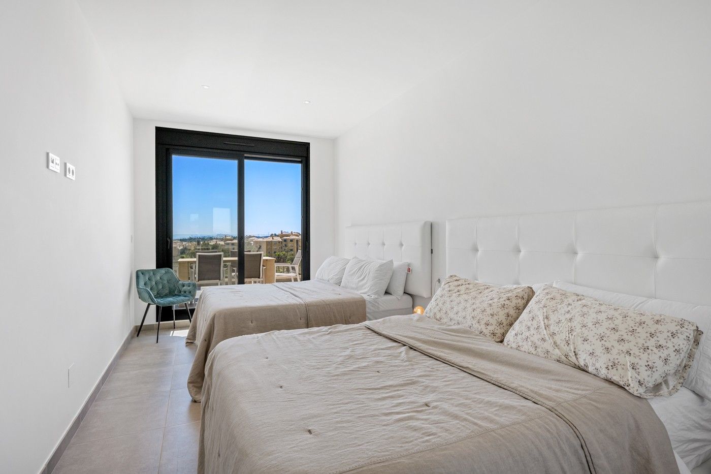 2-Bedroom Apartment in Lomas de Cabo Roig, Orihuela Costa - Image 22