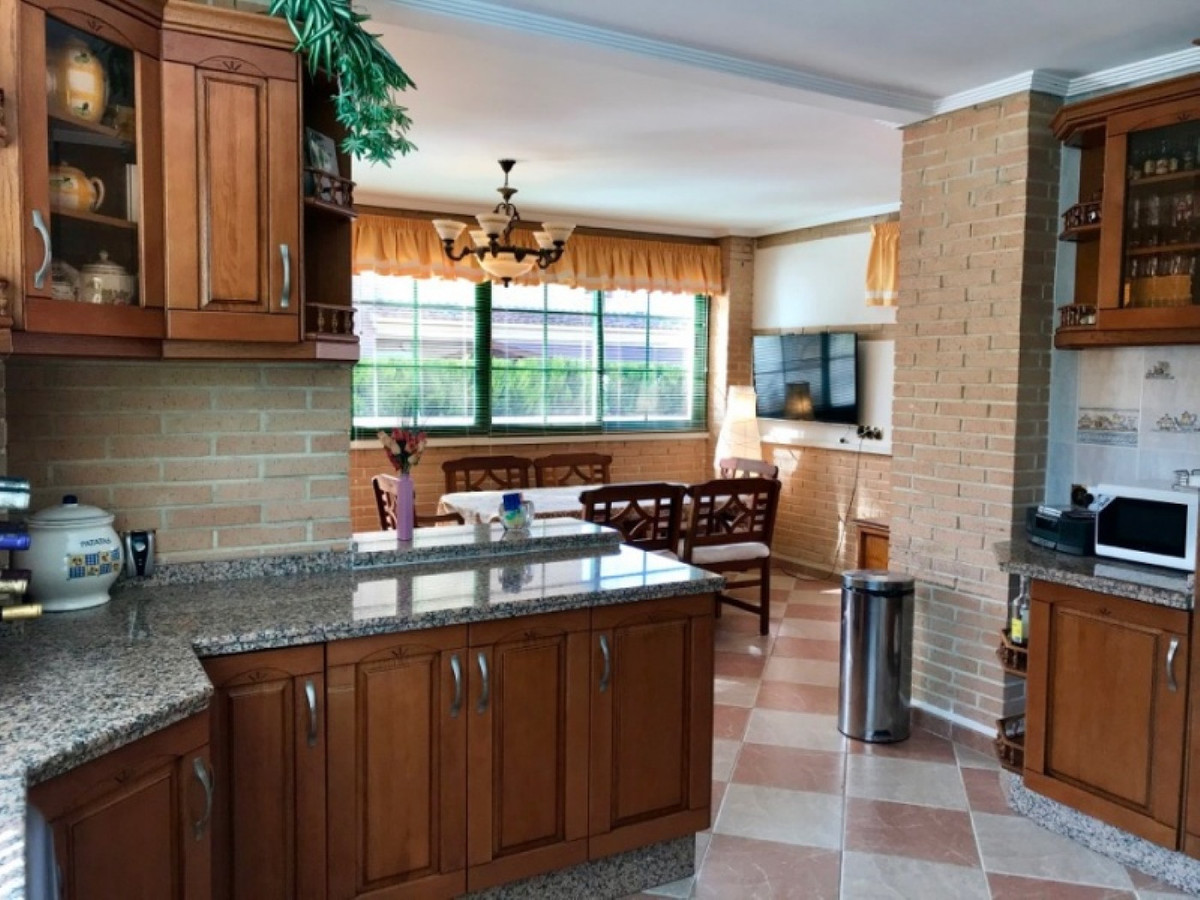 6-Bedroom Detached House in Benidorm | Sunny Casas - Cos... - Image 21