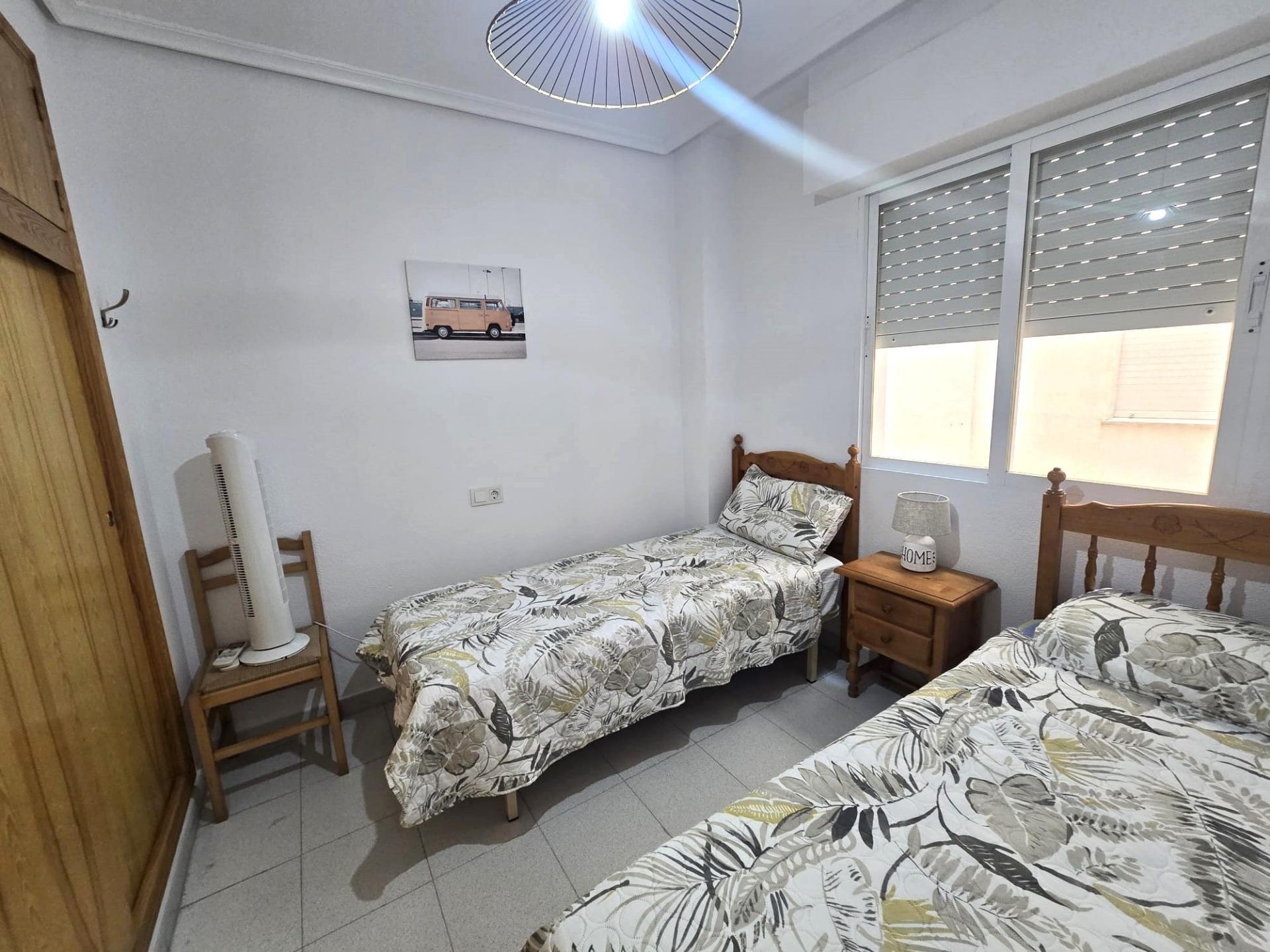 Apartment in Torrevieja - Image 13