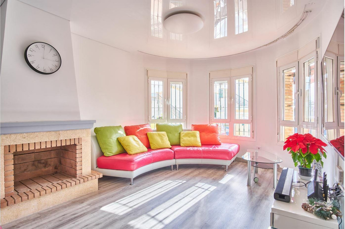 3-Bedroom Detached House in  Los Montesinos | Sunny Casas... - Image 3