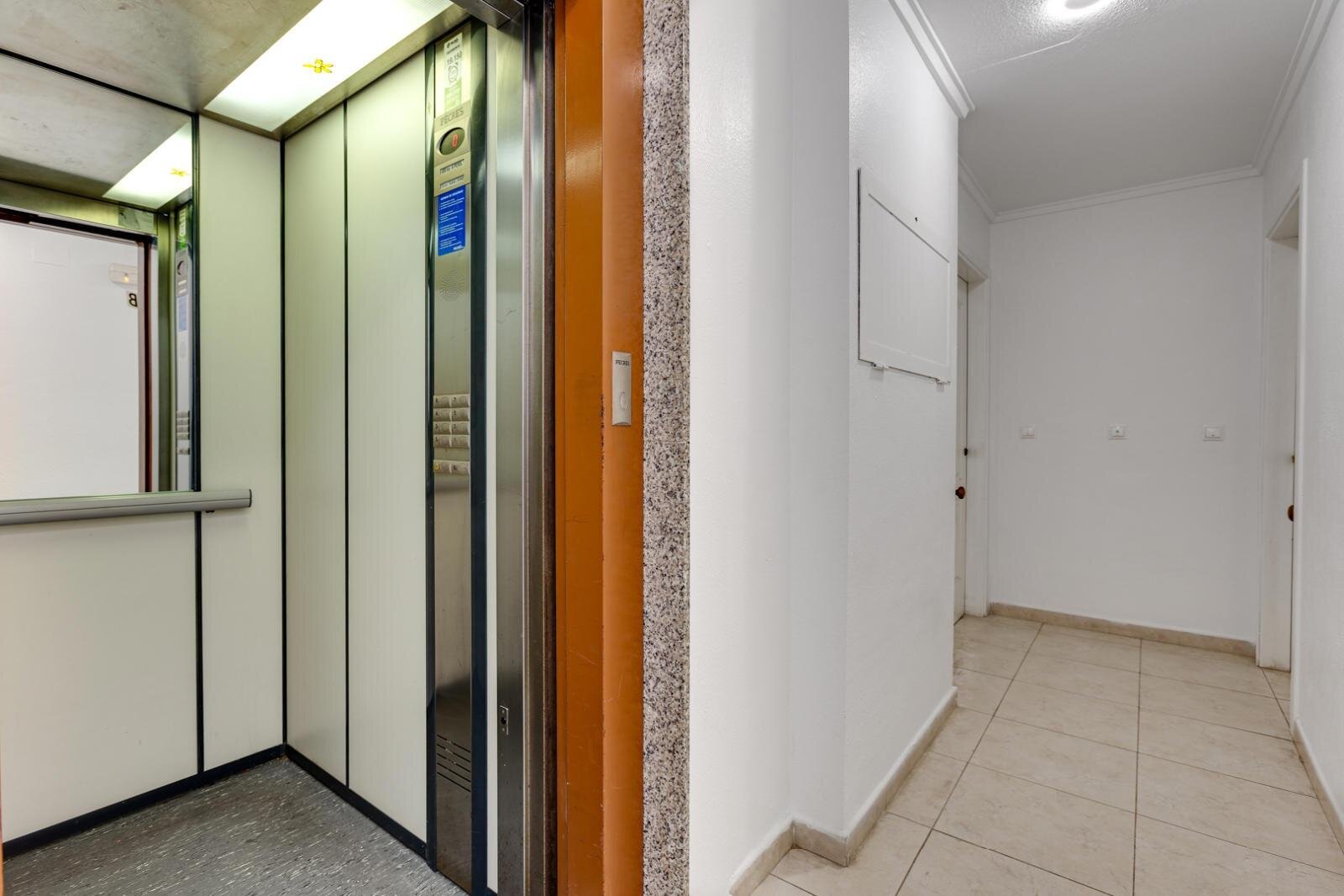 2-Bedroom Apartment in Nueva Torrevieja, Torrevieja - Image 24