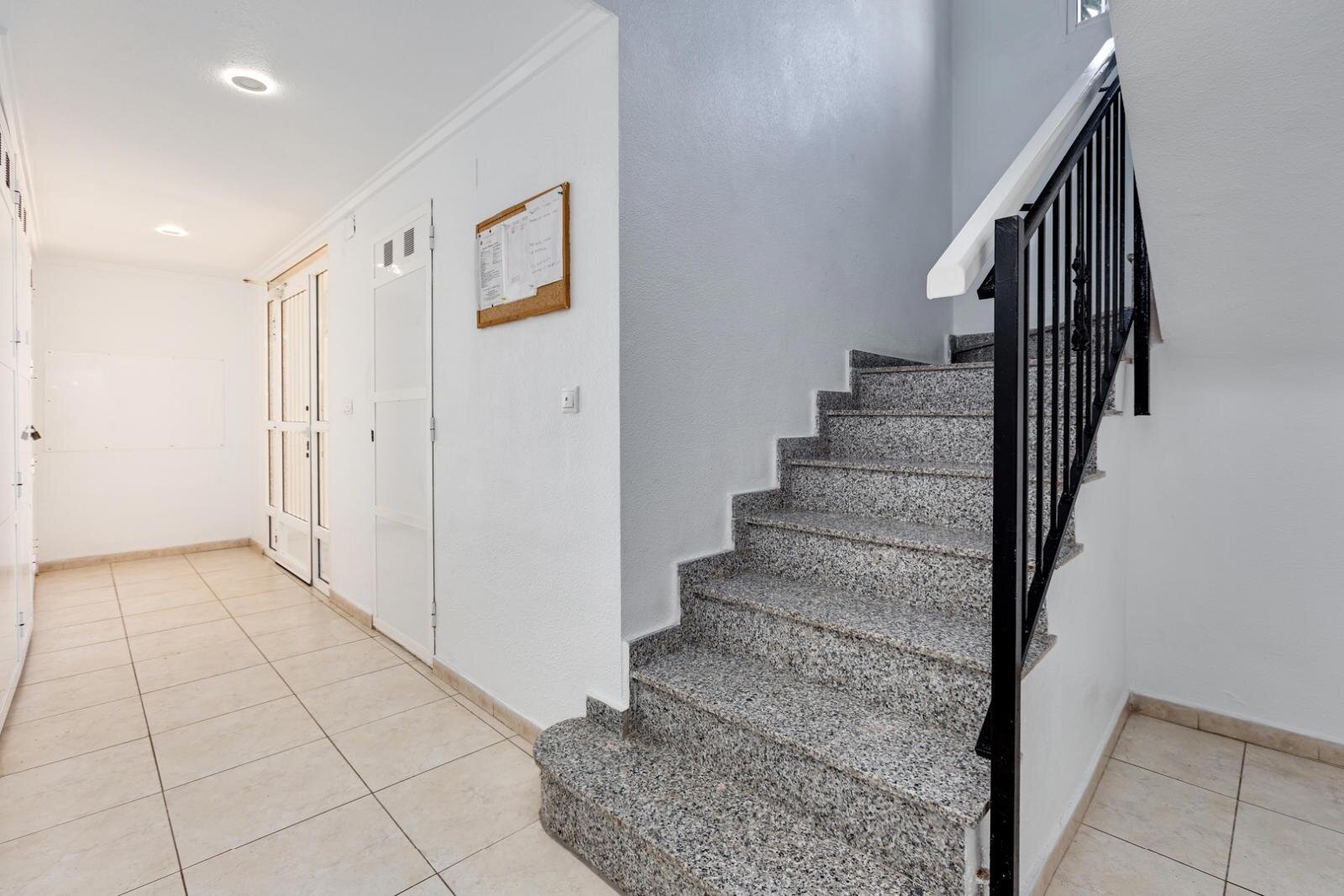 2-Bedroom Apartment in Nueva Torrevieja, Torrevieja - Image 25