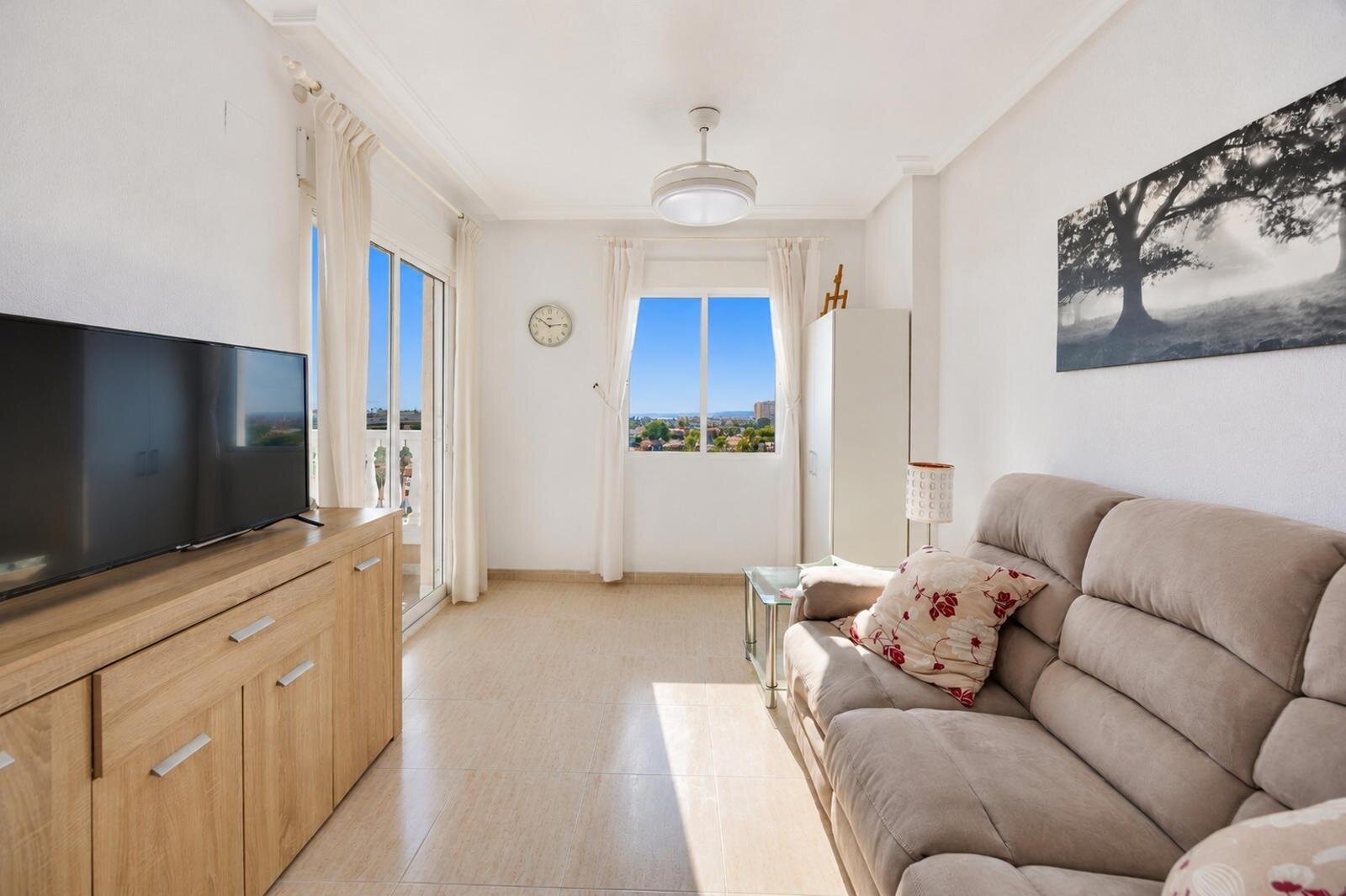2-Bedroom Apartment in Nueva Torrevieja, Torrevieja - Image 39
