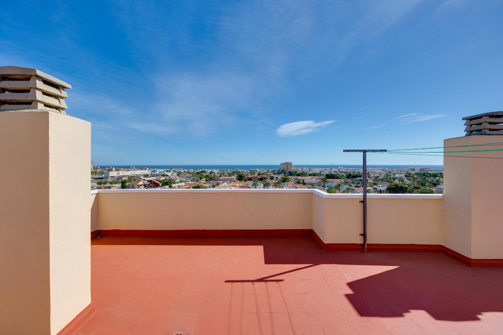 2-Bedroom Apartment in Nueva Torrevieja, Torrevieja - Image 4