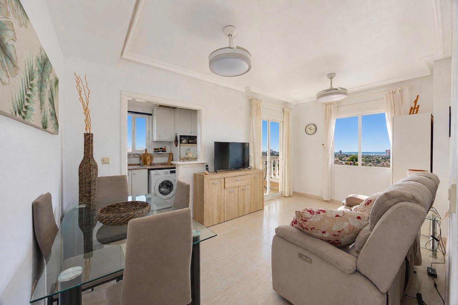 2-Bedroom Apartment in Nueva Torrevieja, Torrevieja - Image 41