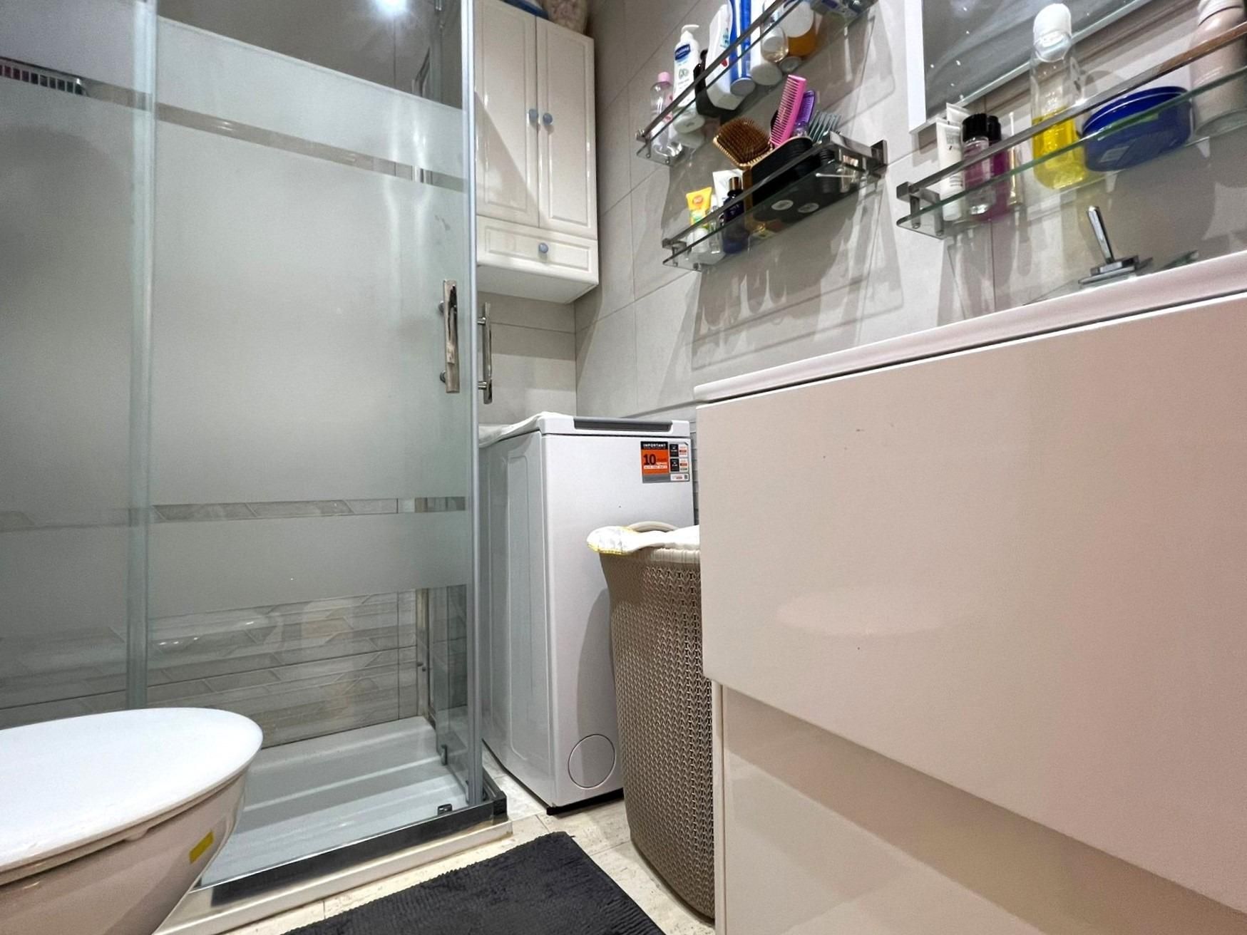 2-Bedroom Bungalow in Zona los Frutales, Torrevieja - Image 10