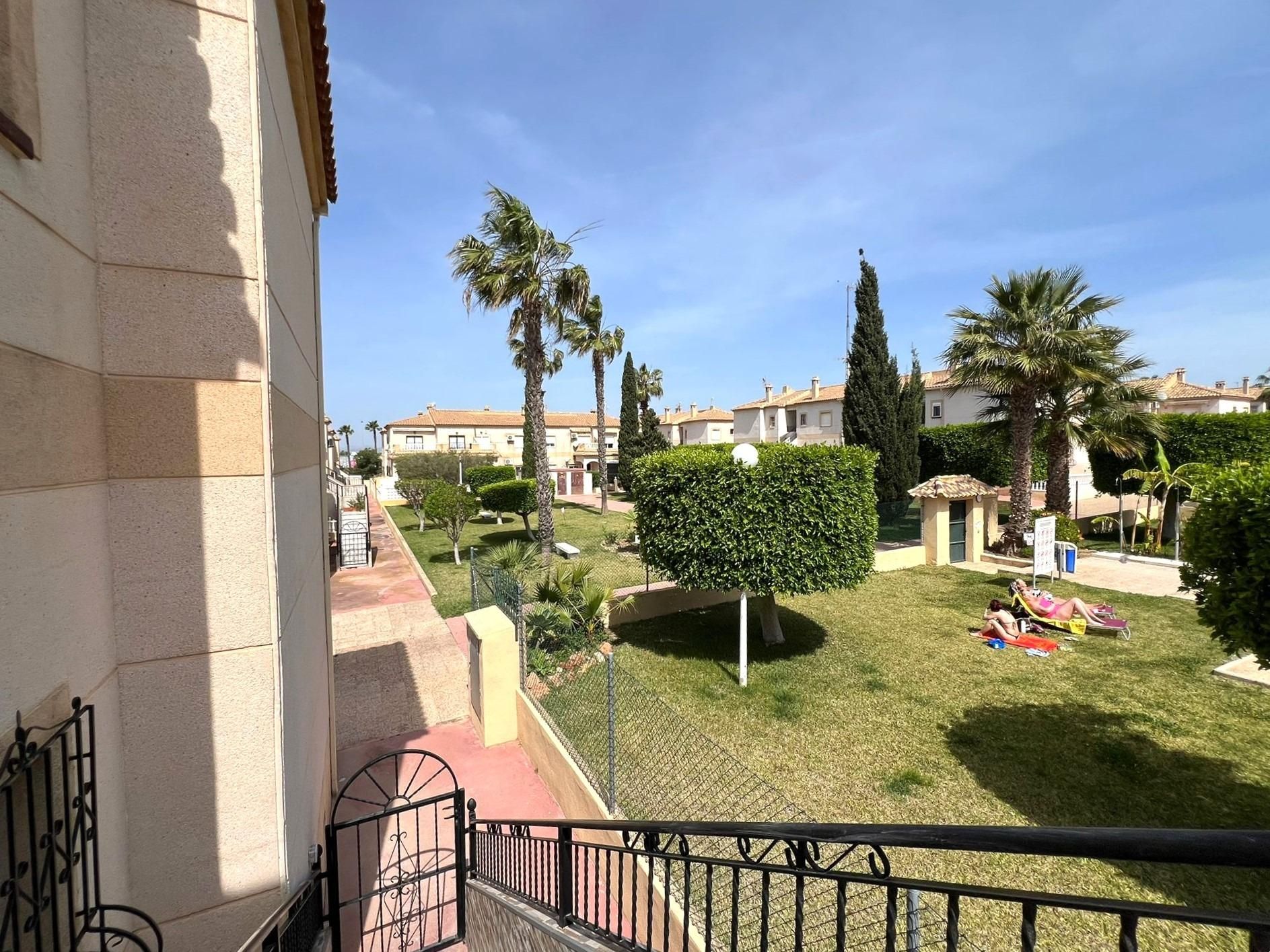 2-Bedroom Bungalow in Zona los Frutales, Torrevieja - Image 3