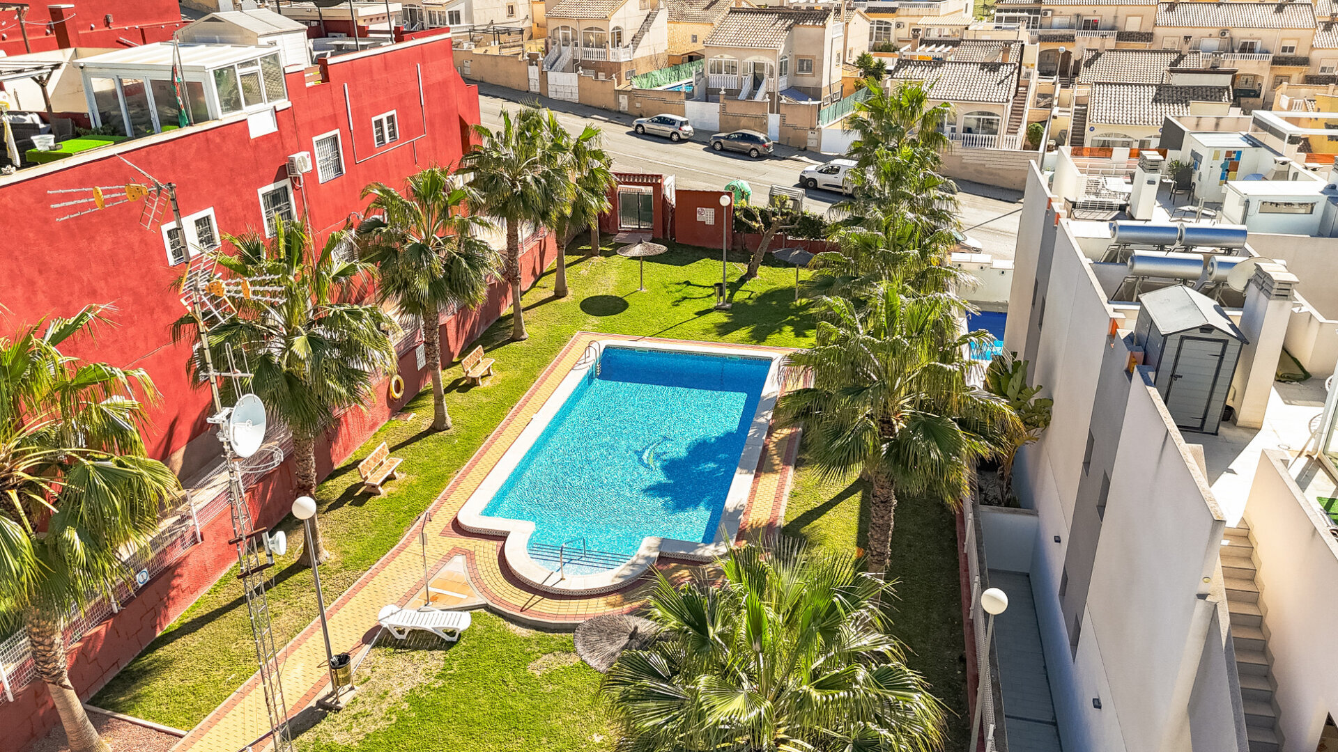 2-Bedroom Bungalow in La Florida, Orihuela Costa - Image 27