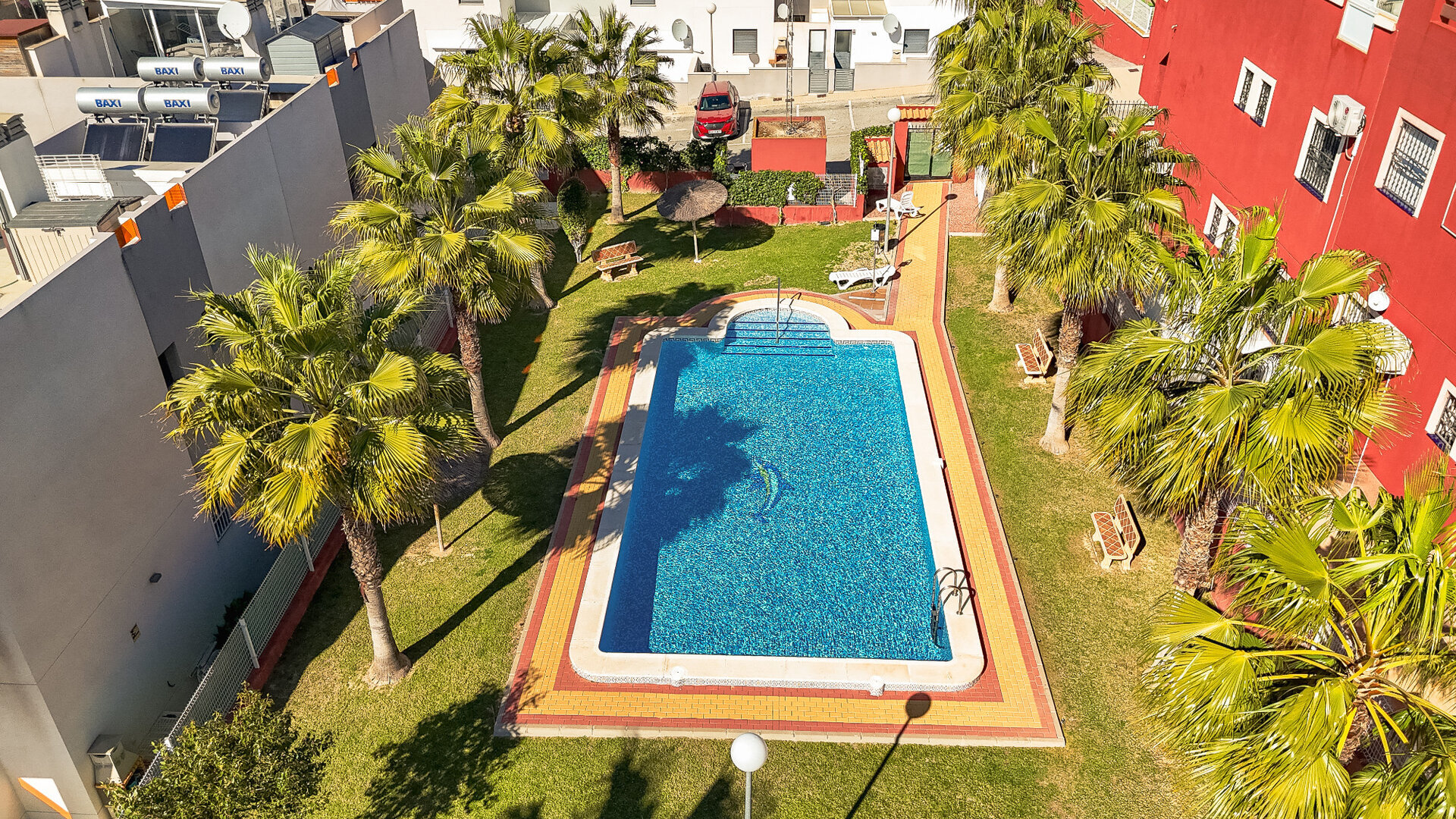 2-Bedroom Bungalow in La Florida, Orihuela Costa - Image 28