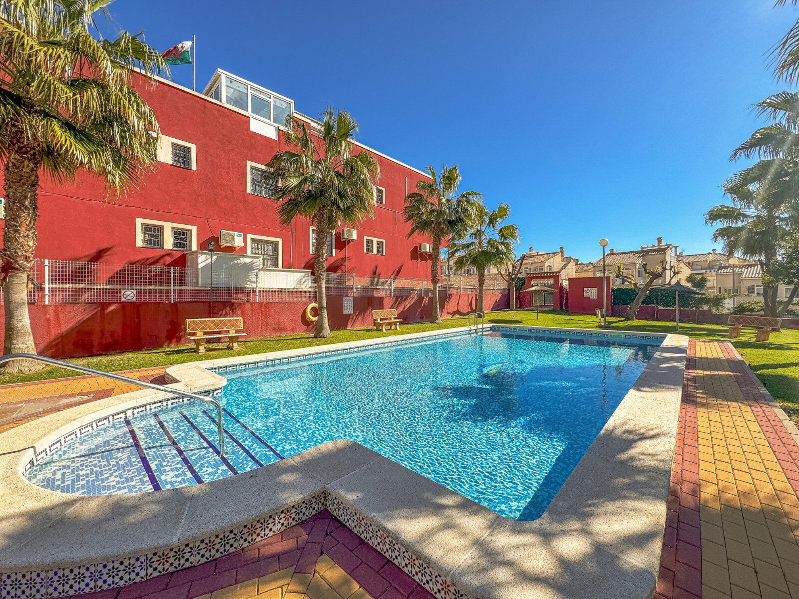 2-Bedroom Bungalow in La Florida, Orihuela Costa - Image 32