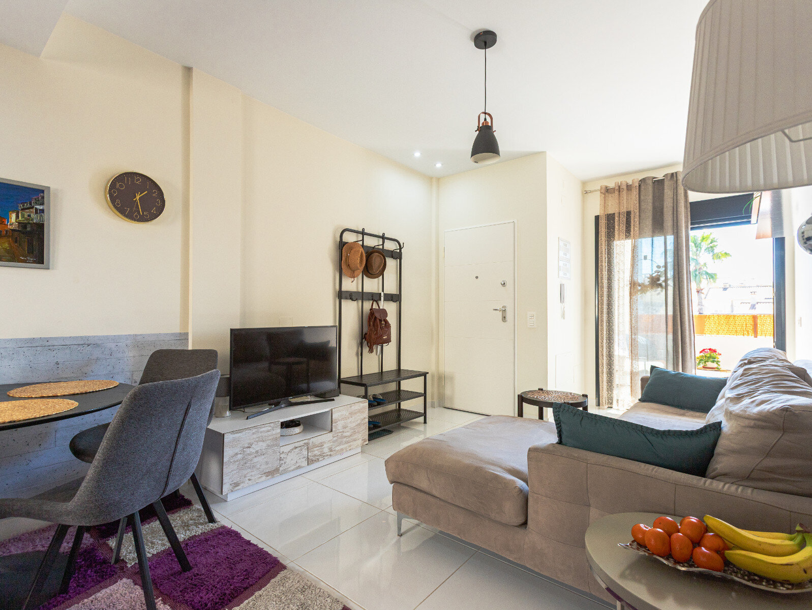 2-Bedroom Bungalow in La Florida, Orihuela Costa - Image 7