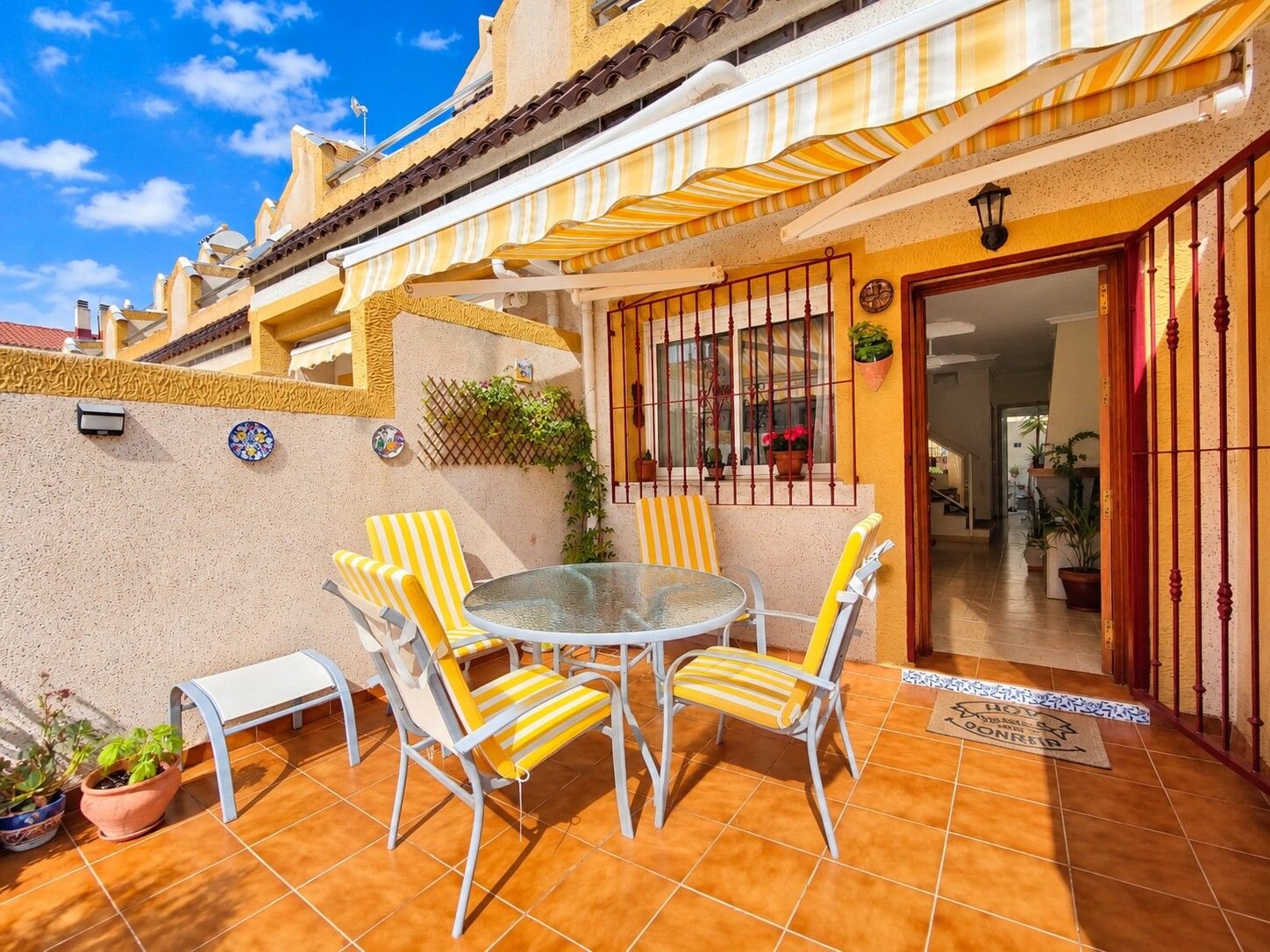 3-Bedroom House in Los Almendros-la Florida, Orihuela Costa - Image 4