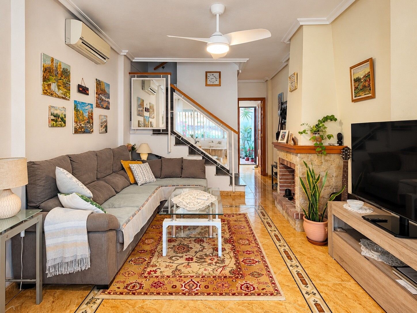 3-Bedroom House in Los Almendros-la Florida, Orihuela Costa - Image 9