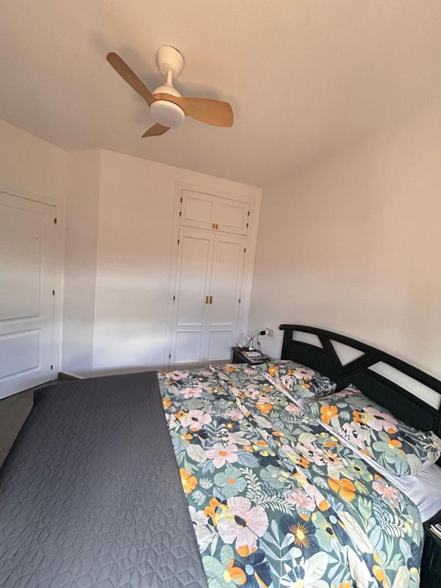 2-Bedroom Bungalow in Torre la Mata, Torrevieja - Image 10