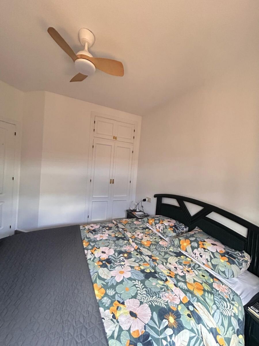 2-Bedroom Bungalow in Torre la Mata, Torrevieja - Image 11