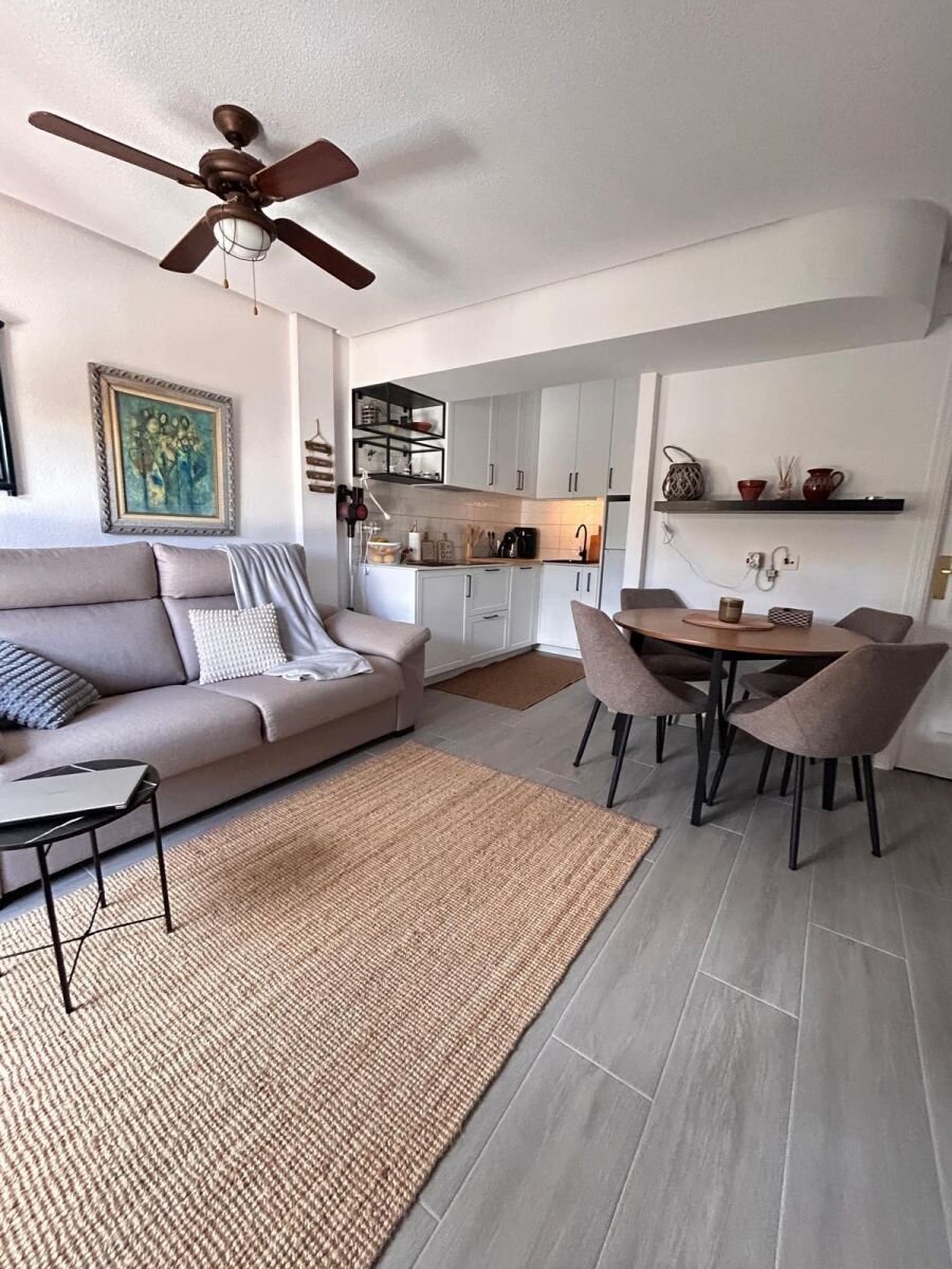 2-Bedroom Bungalow in Torre la Mata, Torrevieja - Image 14