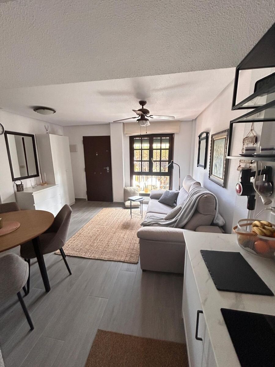 2-Bedroom Bungalow in Torre la Mata, Torrevieja - Image 16