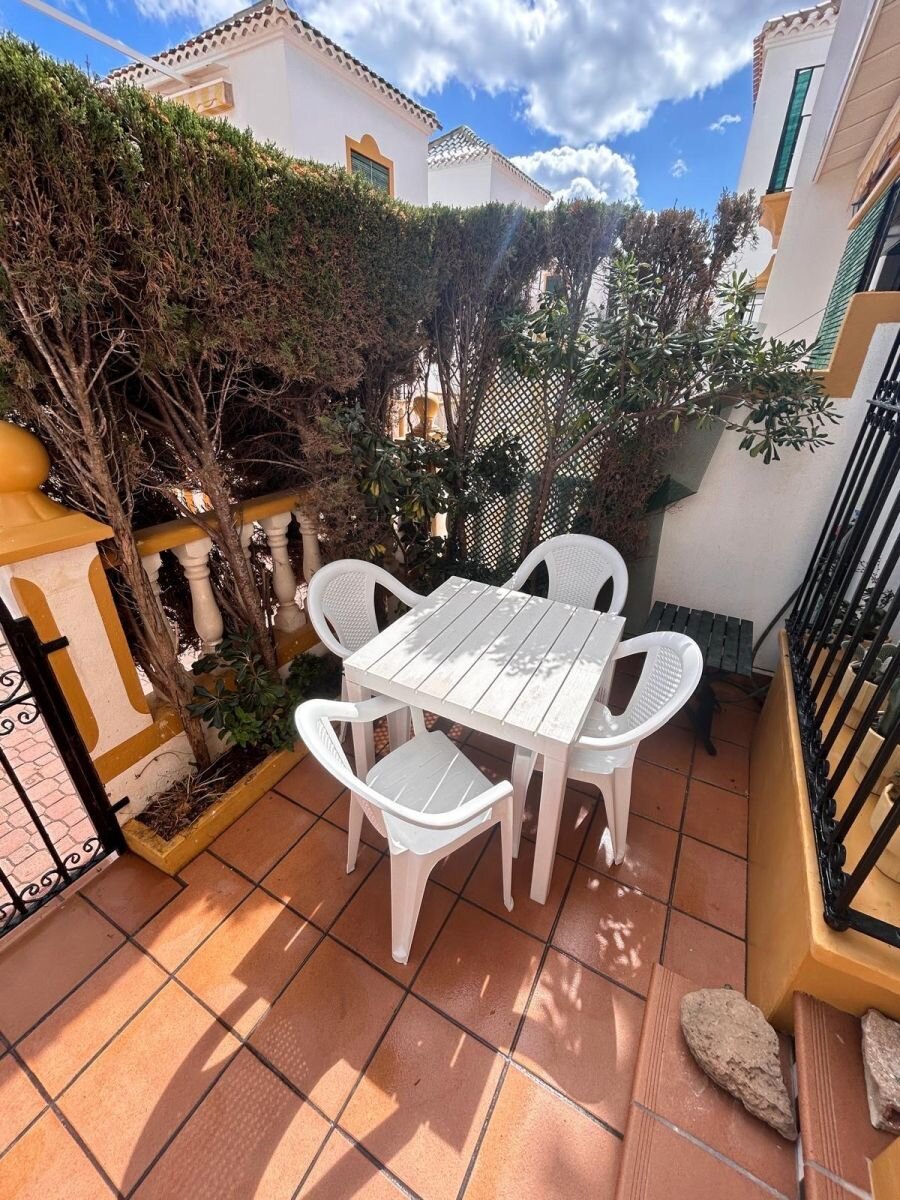 2-Bedroom Bungalow in Torre la Mata, Torrevieja - Image 19