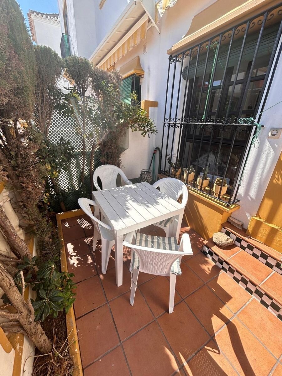 2-Bedroom Bungalow in Torre la Mata, Torrevieja - Image 24