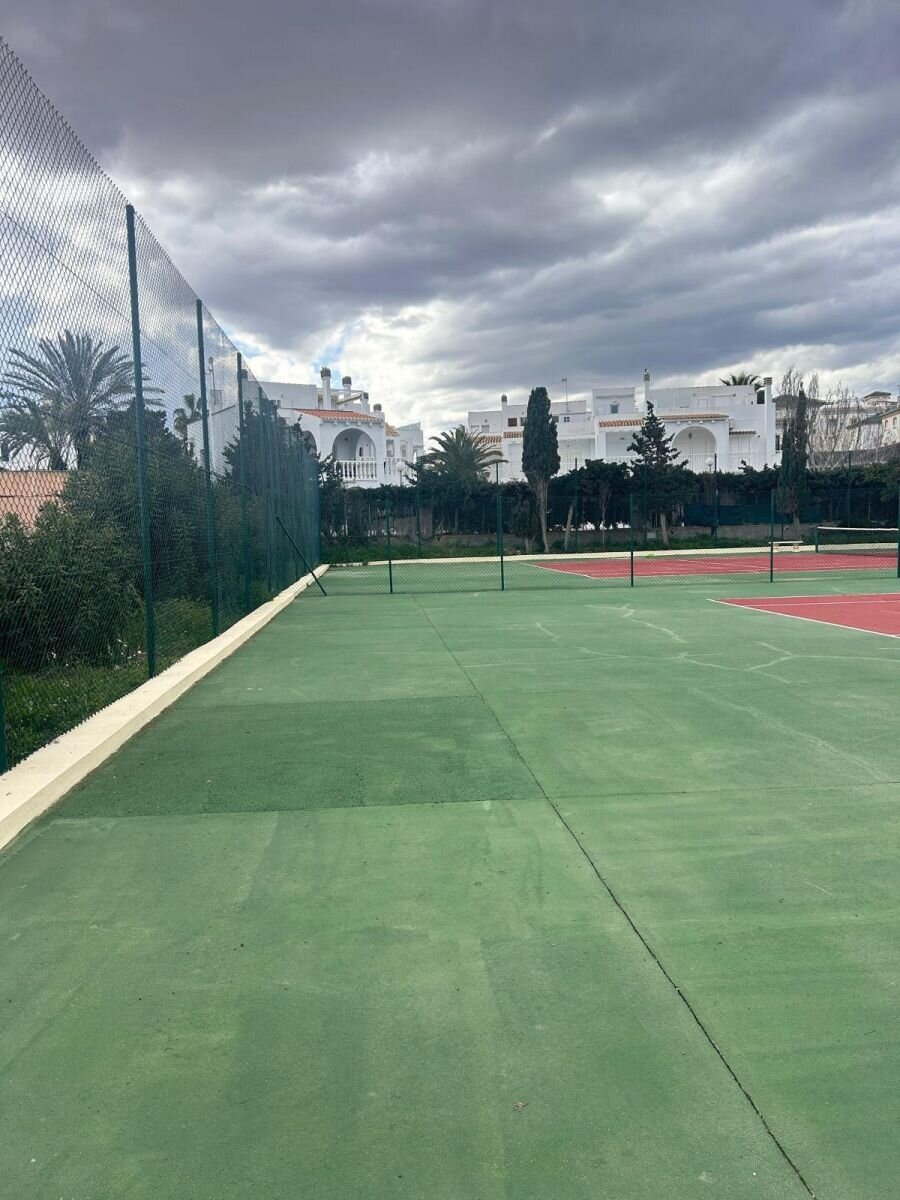 2-Bedroom Bungalow in Torre la Mata, Torrevieja - Image 28