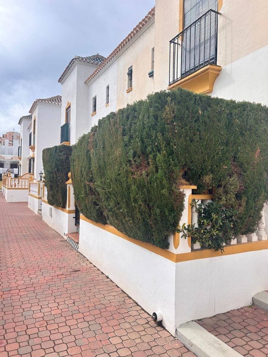 2-Bedroom Bungalow in Torre la Mata, Torrevieja - Image 29