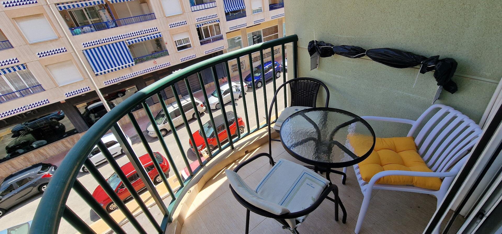 1-Bedroom Apartment in Los Secanos, Guardamar del Segura - Image 18