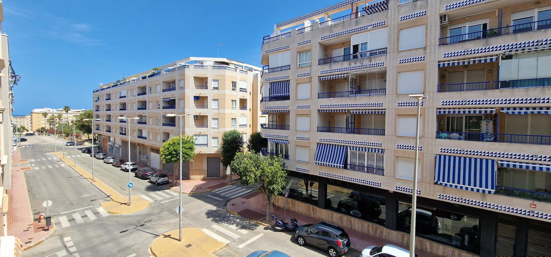 1-Bedroom Apartment in Los Secanos, Guardamar del Segura - Image 22