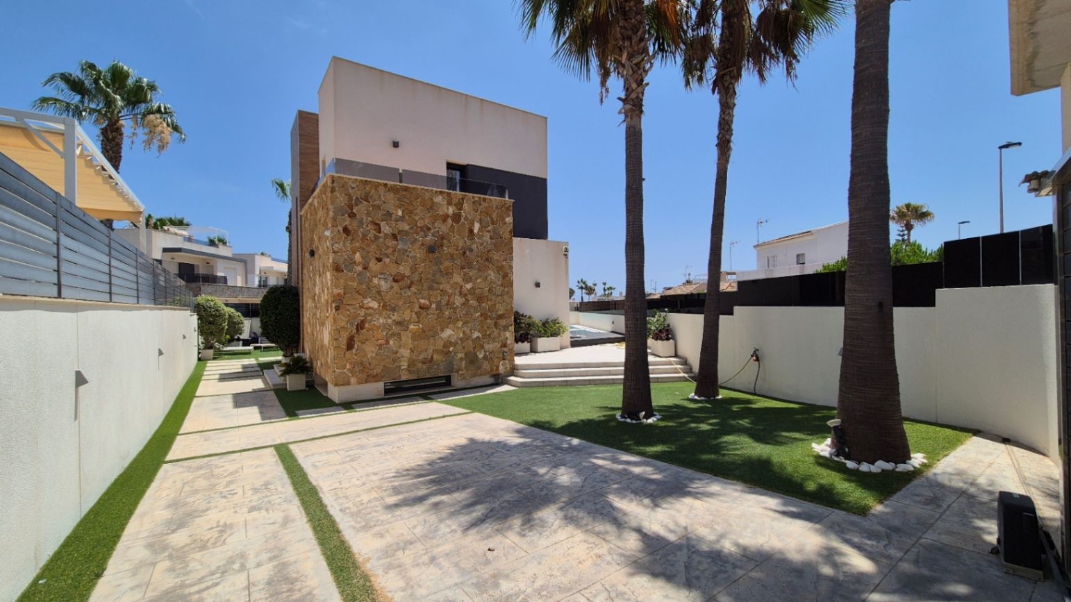 Villa in Torrevieja - Image 5