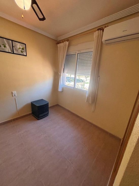 2-Bedroom House in Orihuela - Image 10