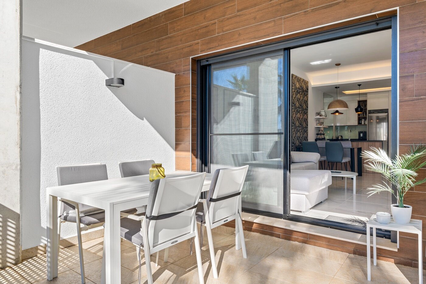 2-Bedroom Apartment in El Raso, Guardamar del Segura - Image 20