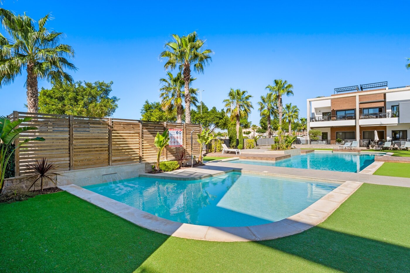 2-Bedroom Apartment in El Raso, Guardamar del Segura - Image 27