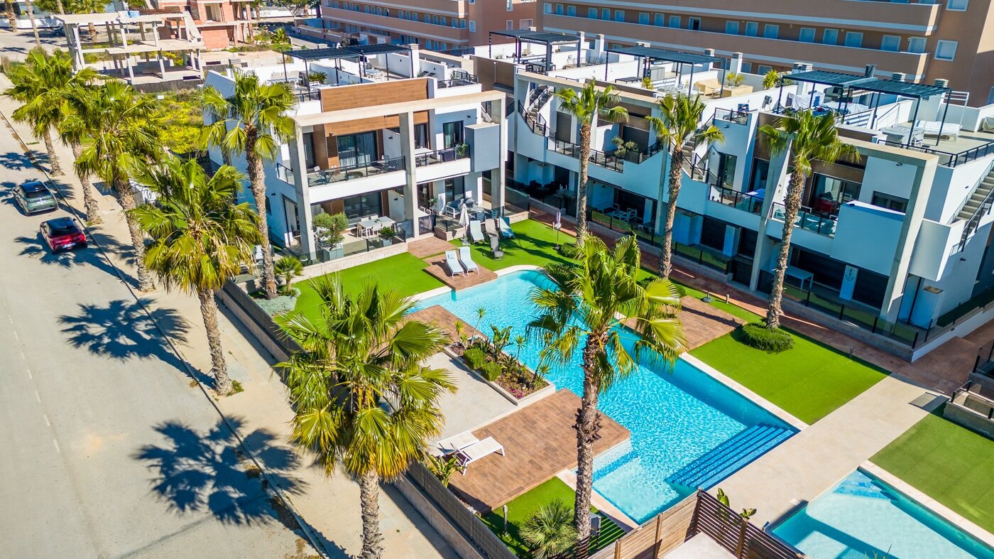 2-Bedroom Apartment in El Raso, Guardamar del Segura - Image 29