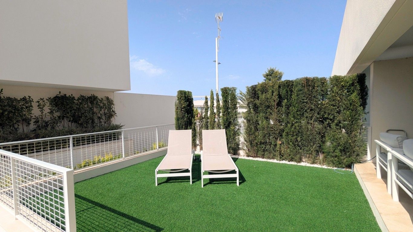 2-Bedroom Apartment in Los Balcones, Torrevieja - Image 4