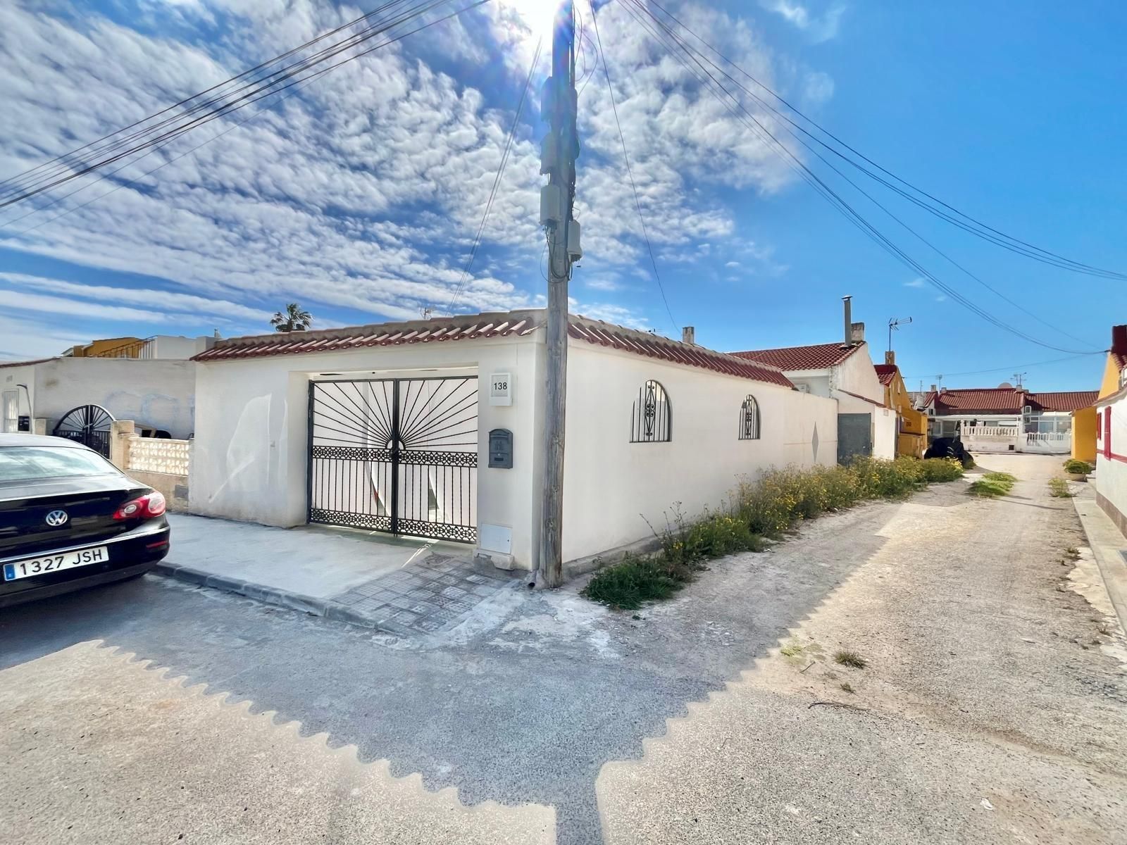 2-Bedroom Bungalow in La Siesta - El Salado - Torreta, Torrevieja - Image 16