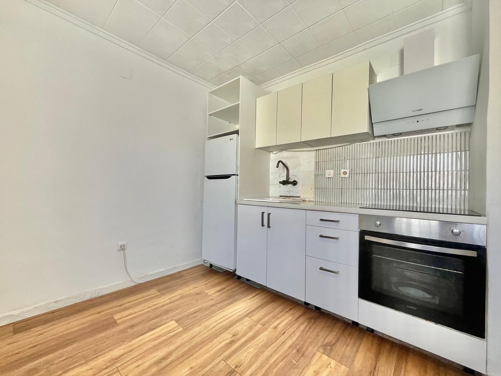 2-Bedroom Bungalow in La Siesta - El Salado - Torreta, Torrevieja - Image 9